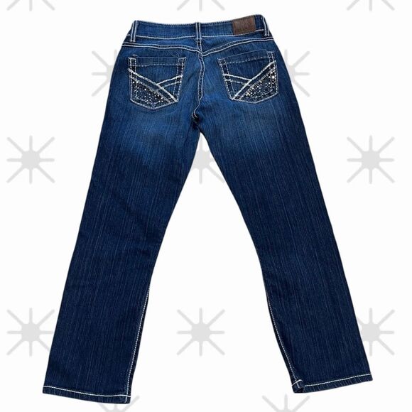 BKE Culture Cropped Jeans with Rhinestone and Embroidered Pockets Size 26 x 25 - Picture 3 of 13